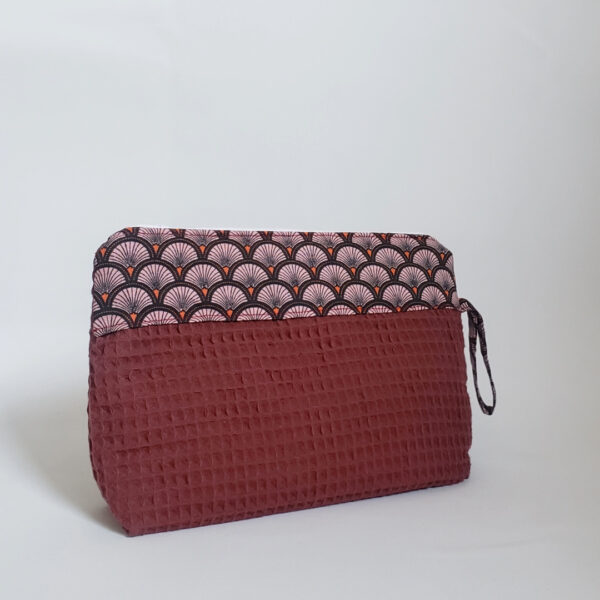 Trousse trapèze éventails framboise
