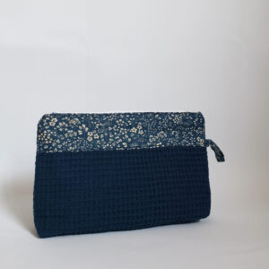 Trousse trapèze floral1 pétrole