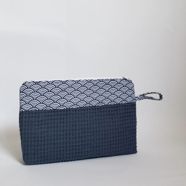 Trousse trapèze vagues bleu