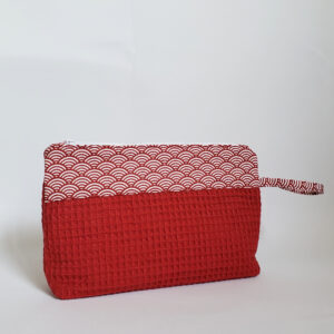 Trousse trapèze vagues rouge