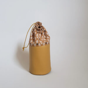 Trousse pot à crayons plumes ocre