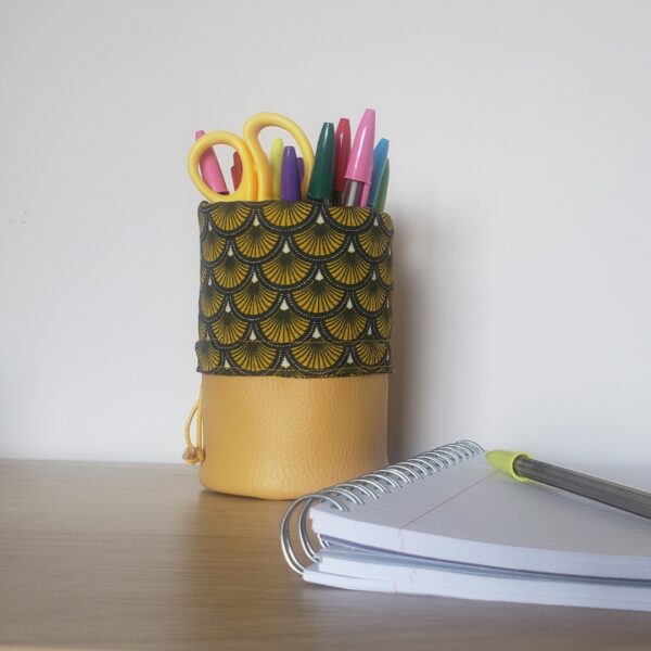 Trousse pot à crayons éventails ocre