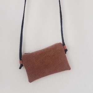 Sac pochette bandoulière velours jumbo noisette